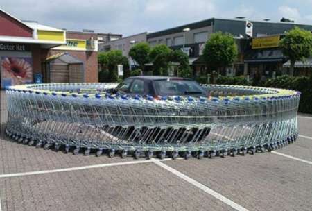 Cum parchezi la supermarket