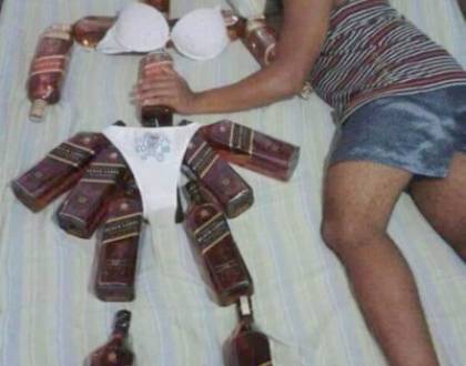 Doi betivi discuta despre femei