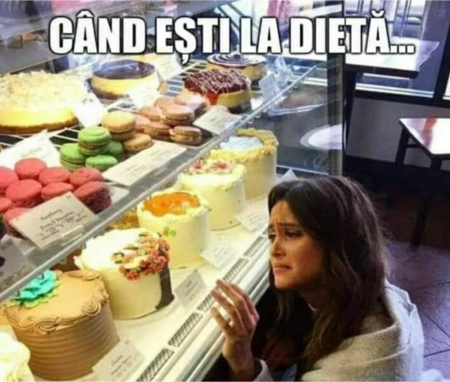 ce face o femeie care tine dieta