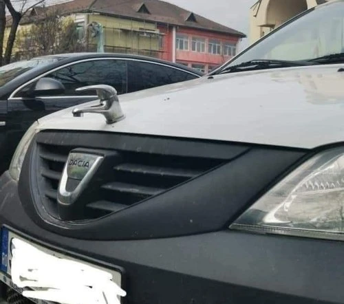 ce si a pus un sofer la dacie